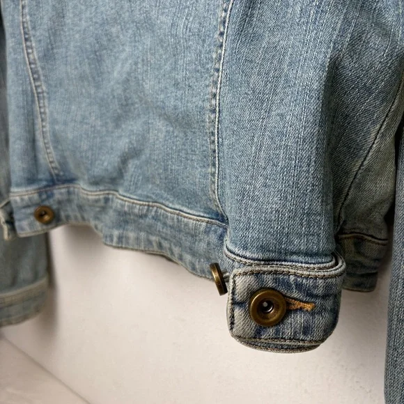 INC Vintage Y2K Embroidered Crown Rhinestone Jean Jacket Denim Jacket M - Picture 9 of 12